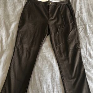 EUC, Obey men’s pants. Size 36, color brown